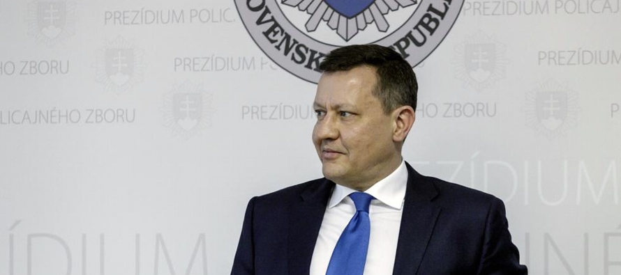 La cancillería eslovaca anunció la expulsión de tres diplomáticos rusos...