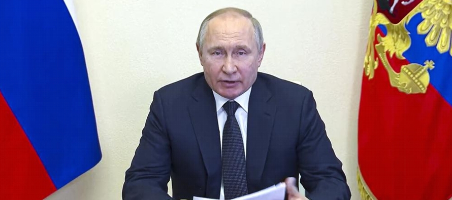 En un inquietante discurso pronunciado el miércoles, Putin describió a sus opositores...