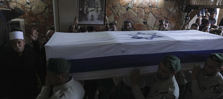 El primer ministro, Naftali Bennett, dijo que los ataques recientes en Israel, en los que murieron...