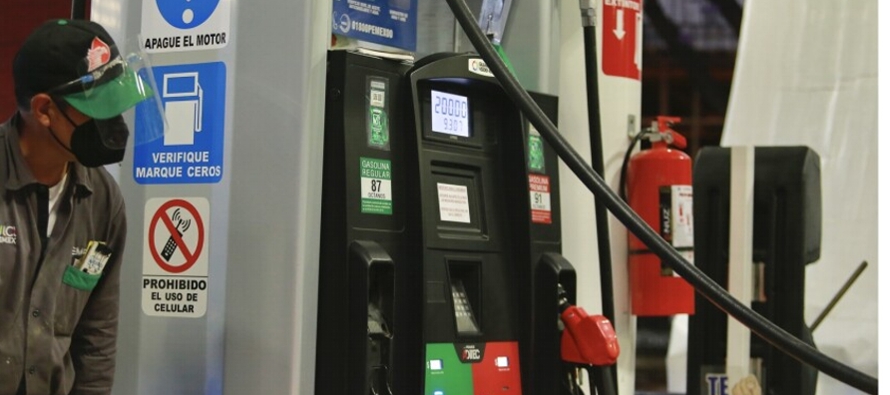 "La escasez de gasolina en la región fronteriza resulta de un desbalance entre oferta y...