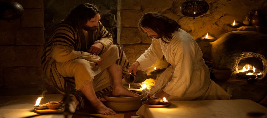 Jesús le dice: «El que se ha bañado, no necesita lavarse; está del todo...