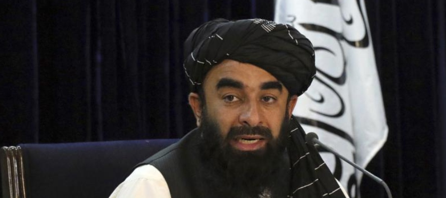La advertencia siguió a informes afganos de que aviones paquistaníes realizaron...