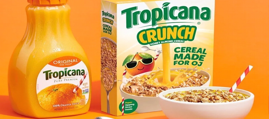 La caja del "Tropicana Crunch", como se llama este cereal con miel de almendra, muestra a...