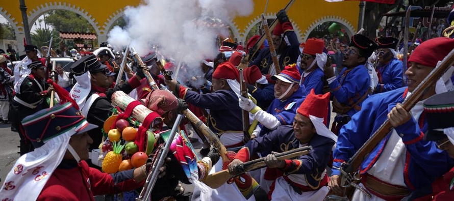 Conocida como la Batalla de Puebla, la victoria originó el Cinco de Mayo, un feriado que se...
