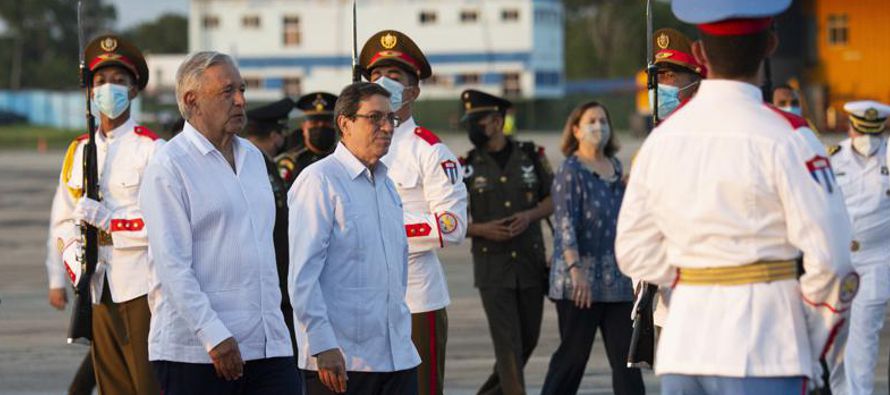“Bienvenido a Cuba, querido presidente @lopezobrador”, escribió el mandatario...