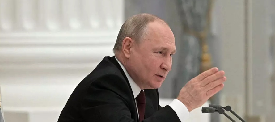 El presidente ruso, Vladimir Putin, advirtió el sábado a su homólogo...