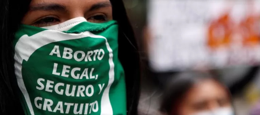 La Suprema Corte de Justicia de México estableció el martes que una menor violada...