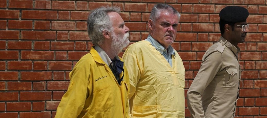 La condena al geólogo retirado Jim Fitton causó conmoción en la corte en...