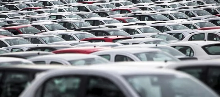Las ventas de autos saltaron un 27% en mayo en relación a abril, a 187.064 unidades.