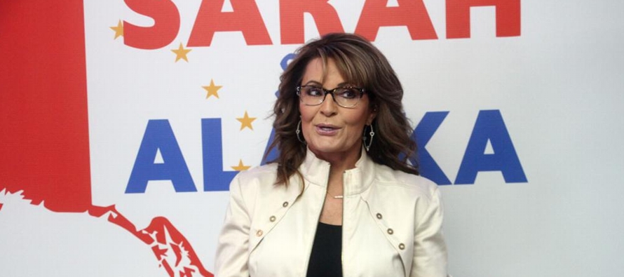 Los primeros resultados mostraban que Palin, respaldada por el expresidente Donald Trump, con 29,8%...