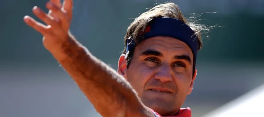 Por primera vez en 25 años, Roger Federer no estará en Wimbledon. El suizo, ocho...