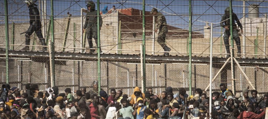Las autoridades marroquíes han atribuido las muertes a la “estampida” que se...