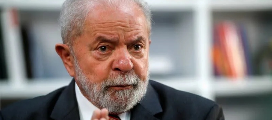 Lula tuvo un 45% de respaldo para la primera vuelta, una ventaja de 14 puntos porcentuales sobre...