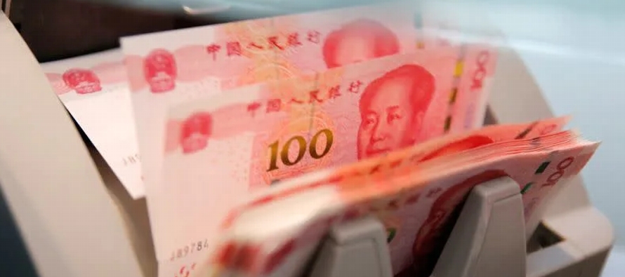 Los bancos chinos concedieron 2,81 billones de yuanes (419,300 millones de dólares) en...