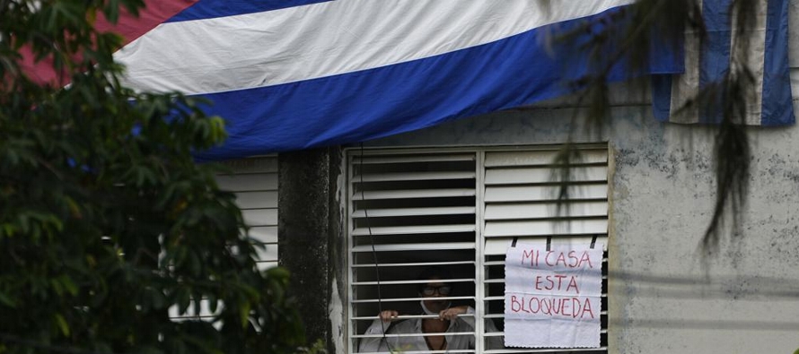 Desde las protestas la crisis económica se incrementó en Cuba, las largas colas, la...