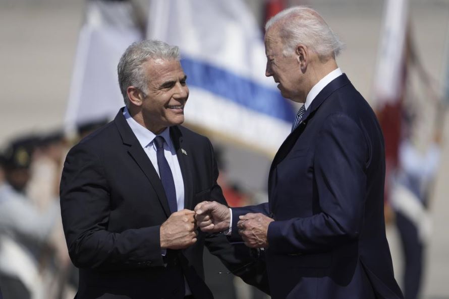 Biden inició su visita con una escala de tres días en Israel, donde las autoridades...