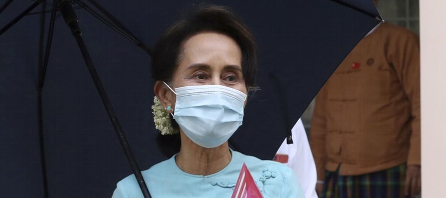 Una condena por el caso de fraude electoral podría llevar a que el partido de Suu Kyi se...