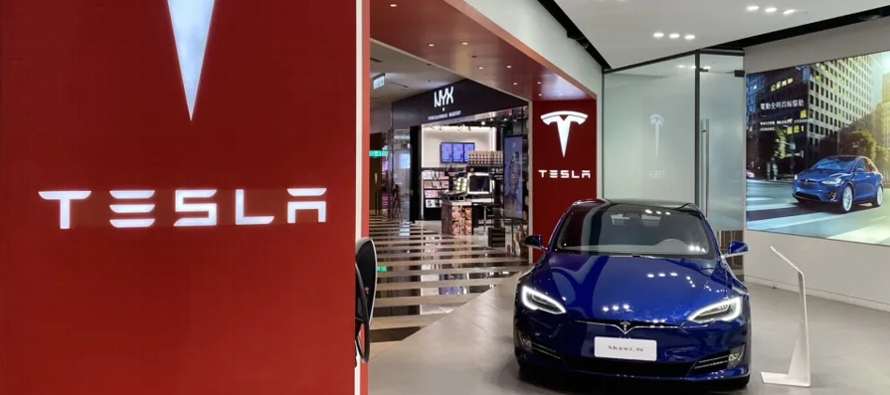 Tesla dio a conocer este miércoles los resultados financieros del segundo trimestre del...