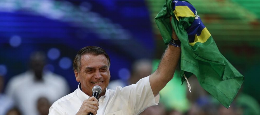 El Partido Liberal aprobó el domingo la candidatura de Bolsonaro durante su...