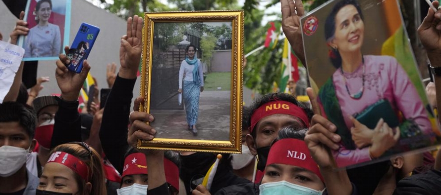 La junta militar de Myanmar ha sido acusada de numerosas violaciones de derechos humanos desde que...