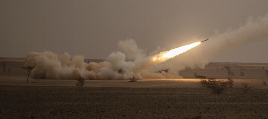 Los ucranianos han utilizado lanzacohetes suministrados por Estados Unidos para atacar puentes e...