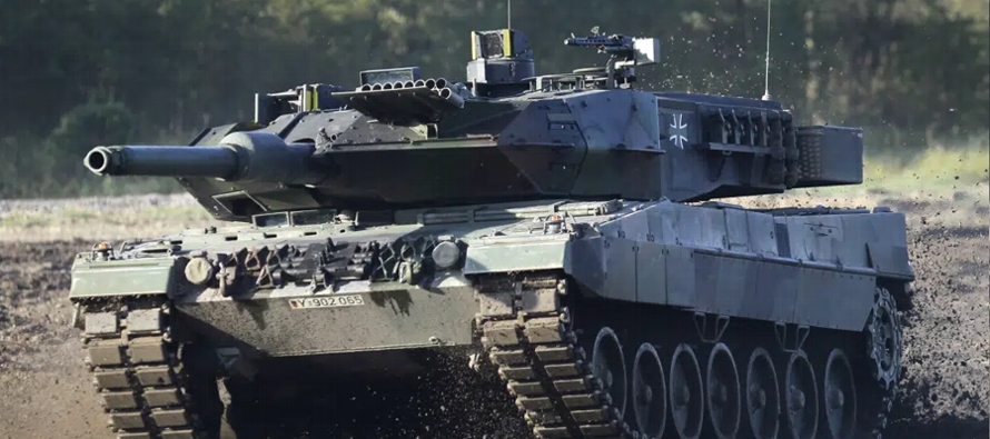 Polonia necesita el consentimiento de Alemania, que fabrica los tanques, para enviarlos a un...