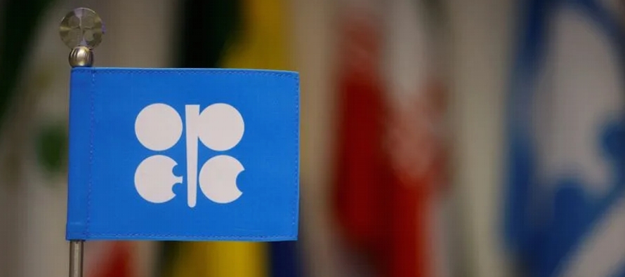 Los ministros de la Organización de Países Exportadores de Petróleo (OPEP) y...