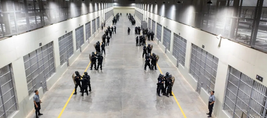 Según ha informado la Presidencia, el centro penitenciario se construyó en terrenos...