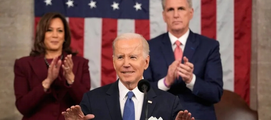 Gran parte del discurso del presidente Biden se centró en mostrar sus logros, a modo de...