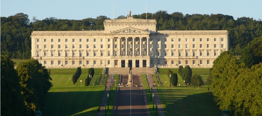 El secretario para Irlanda del Norte, Chris Heaton-Harris, presentó el jueves un proyecto de...