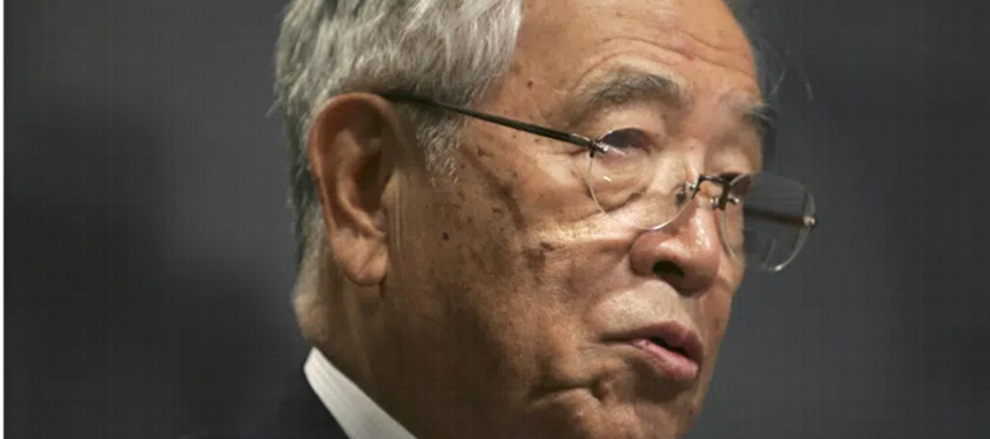 Toyoda, presidente honorario del directorio, murió el martes de un paro cardíaco,...