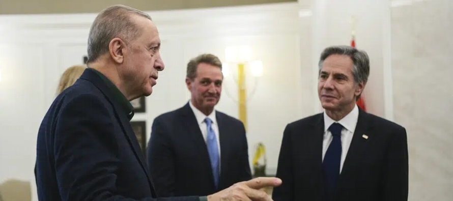 Turquía ha postergado el ingreso de los países nórdicos a la alianza de...
