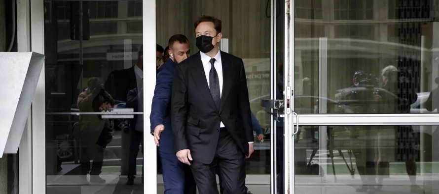 En un juicio que concluyó el 3 de febrero, Musk fue declarado no responsable de las...