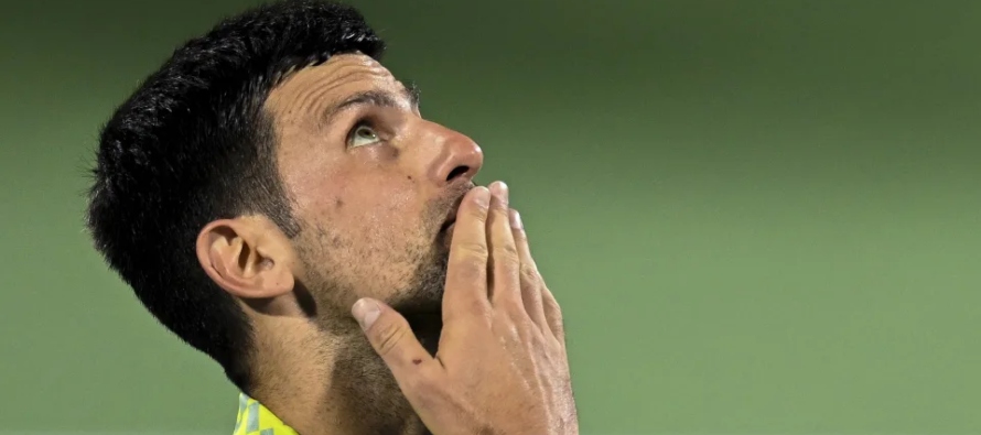 Un "break" que Djokovic, que busca su sexto título en Dubai tras las victorias...