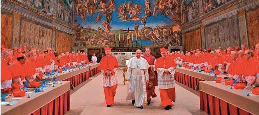 Ahora, por tanto, Francisco inicia el undécimo año de su Pontificado y lo hace...