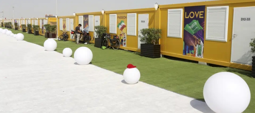 Qatar envió 4,000 cabinas de vivienda que fueron construidas para albergar a los aficionados...