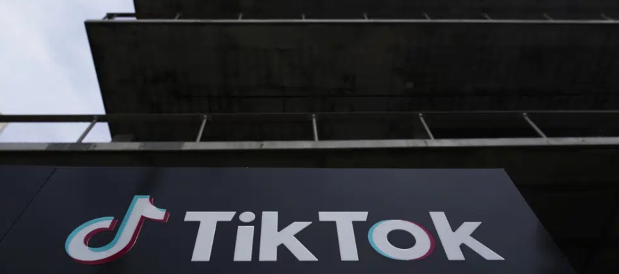 Noruega y Holanda advirtieron el martes que apps como TikTok no deben instalarse en...