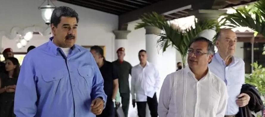Maduro indicó en su cuenta de Twitter que se trató de una “productiva y...