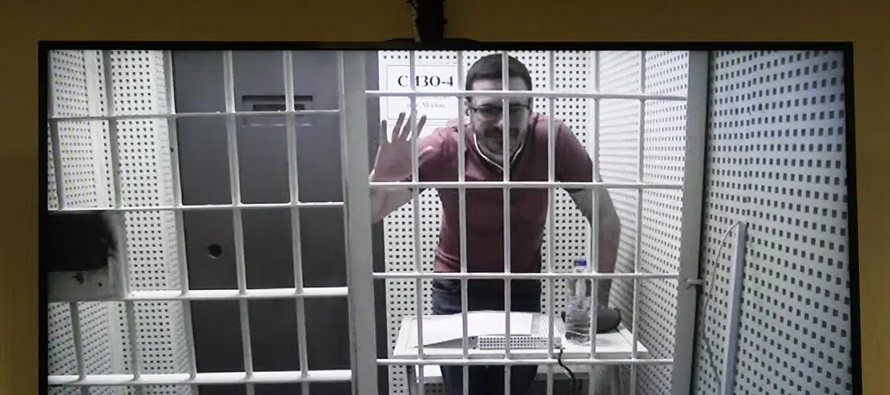 Ilya Yashin fue condenado en diciembre acusado de difundir información falsa sobre las...