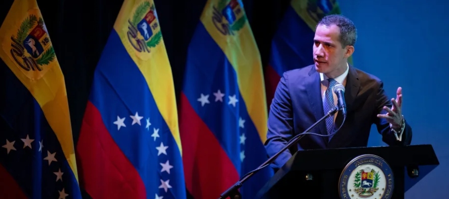 Incluso Petro aseguró hoy que su Gobierno hubiera ofrecido asilo a Guaidó "con...