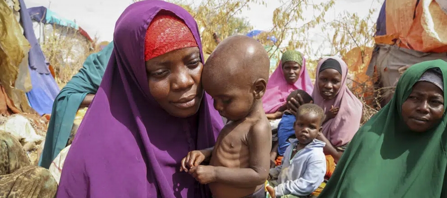 La gente enfrentó riesgo de hambruna y muerte en siete de esos países: Somalia,...