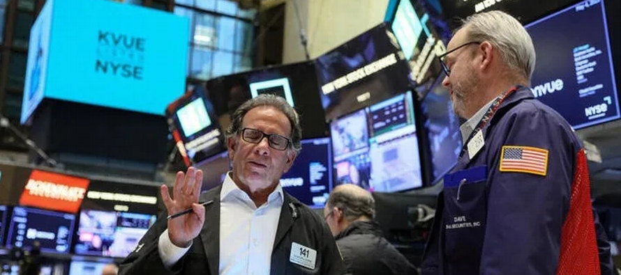 El índice de acciones mundiales de MSCI subía un 0,1% tras una racha de cuatro...