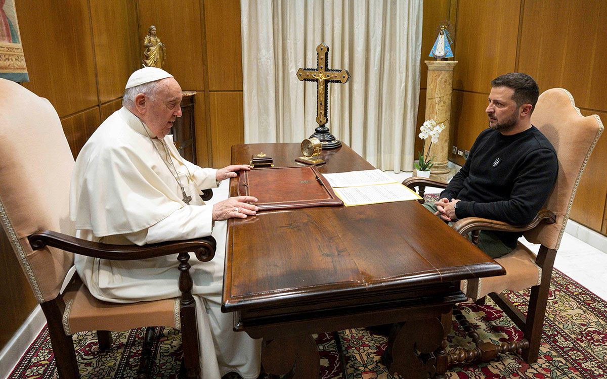 En una declaración escrita, el Vaticano dijo que ambos hablaron sobre la...
