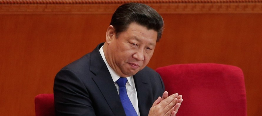 El presidente chino, Xi Jinping, celebró el jueves el inicio de una "nueva era" en...