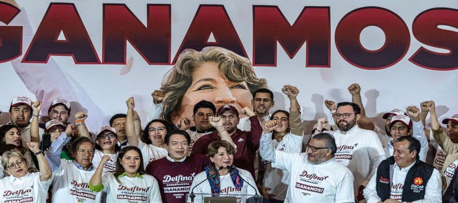 El izquierdista Movimiento Regeneración Nacional (Morena) de López Obrador...