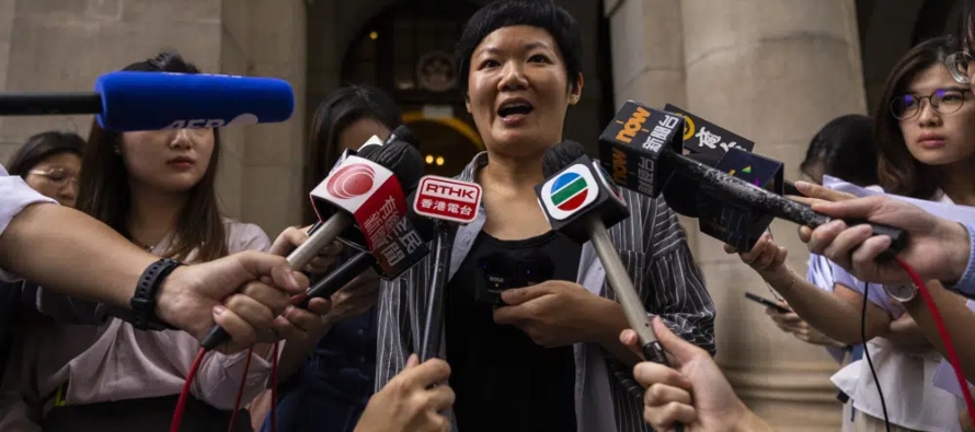 Choy dijo a la prensa ante la corte que estaba contenta con el veredicto y que subrayaba la...