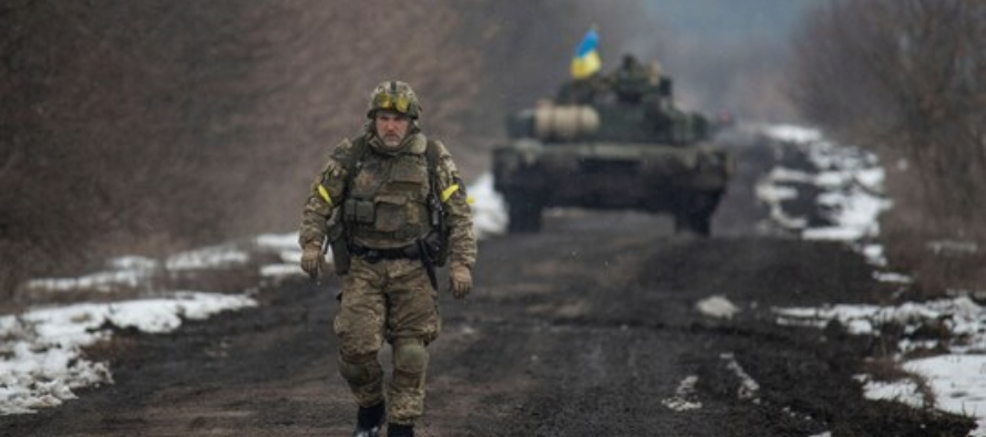 El presidente ucraniano Volodymyr Zelenskyy dijo el sábado que se realizaban operaciones...