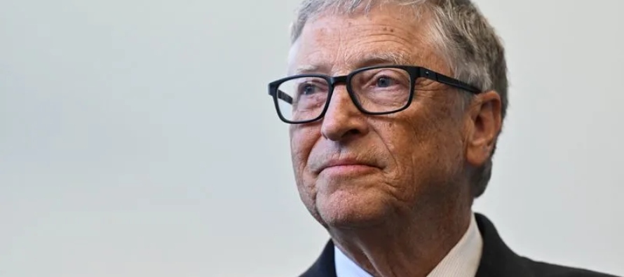En una publicación en su blog personal, Gates dijo que hablaron de los retos mundiales de la...