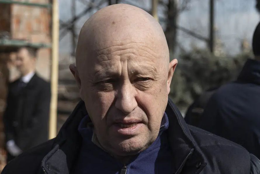 Yevgeny Prigozhin, jefe del contratista militar privado Grupo Wagner, llamó el viernes a una...