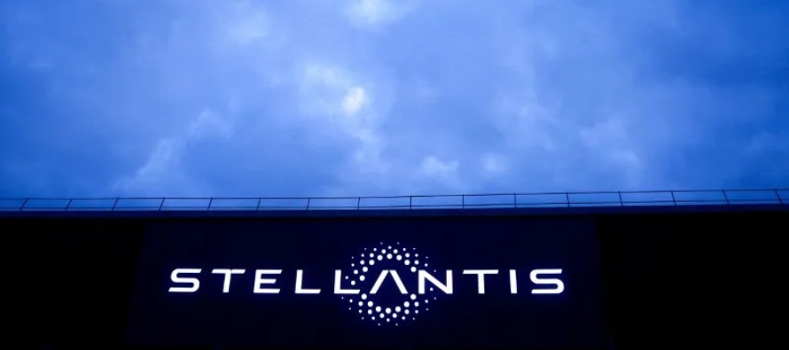 Stellantis había detenido en mayo la construcción de la planta de baterías...